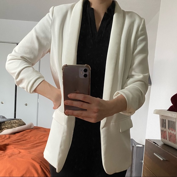 White blazer - Picture 2 of 2